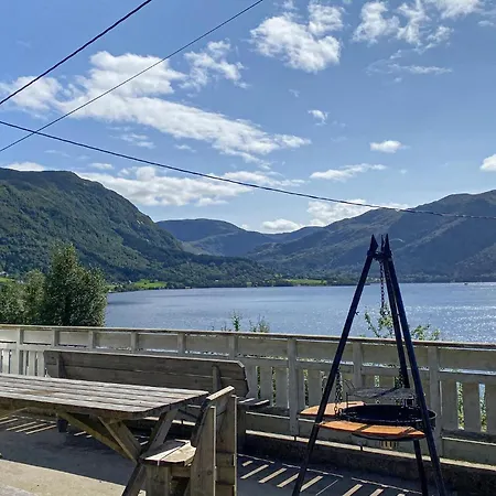 Gorgeous In Fiskabygd With House A Panoramic View Hébergement de vacances Tunheim